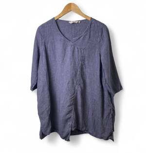 Cheyenne Blue Linen Asymmetrical Pocketed Tunic Women's Size Small/Medium